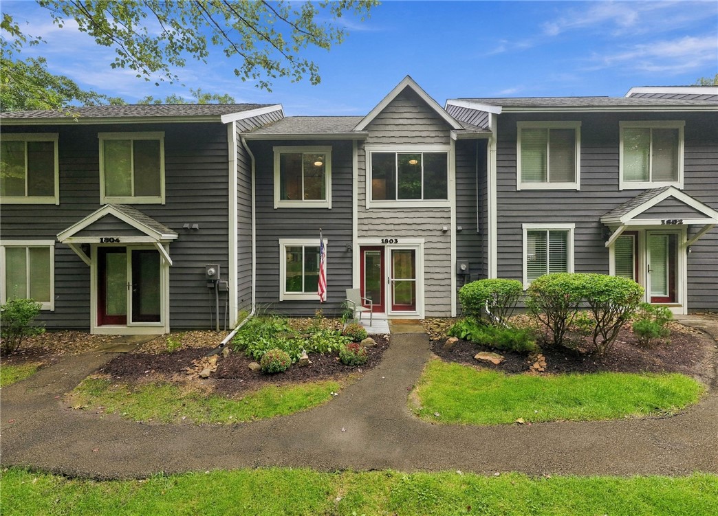 1803 Eagles Ridge Court — photo 1