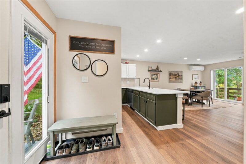 1803 Eagles Ridge Court — photo 5