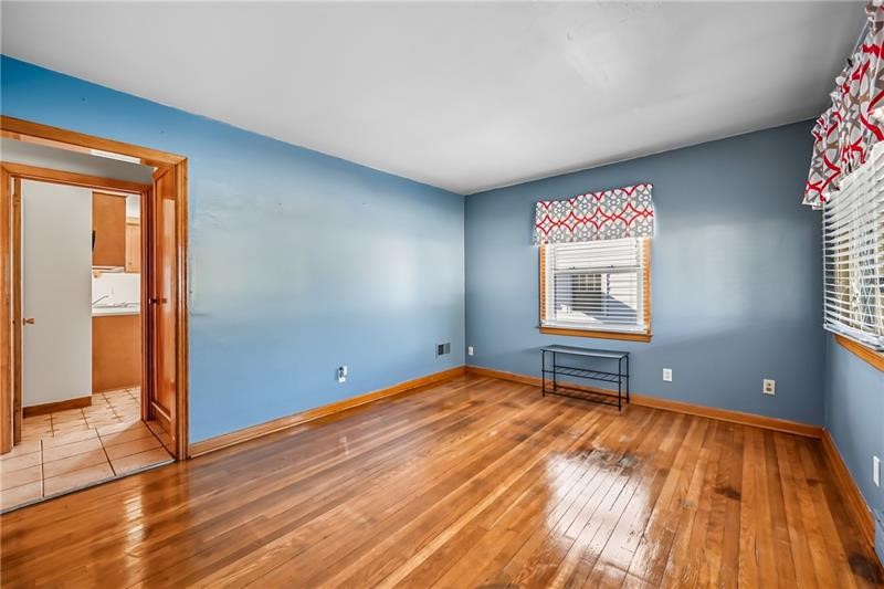 634 Spencer Ave — photo 5