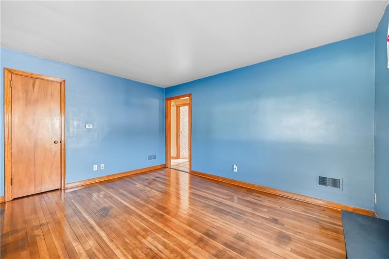 634 Spencer Ave — photo 6