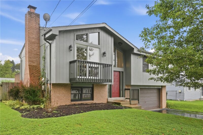 2404 Linden Dr — photo 2
