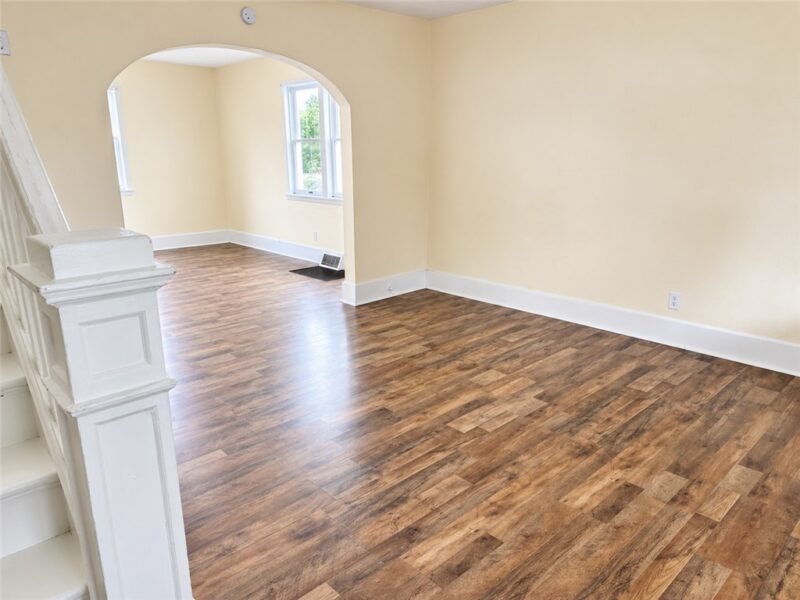 1413 Robbins Ave — photo 6