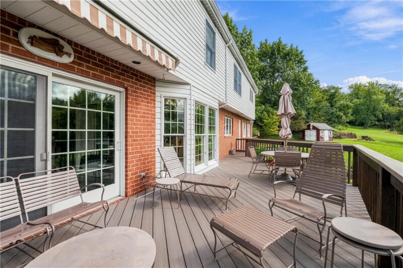 150 Ivy Ln — photo 6