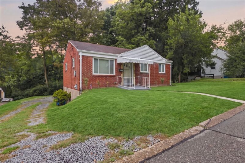 2239 Romine St — photo 7