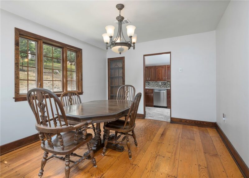 215 Brookside Blvd — photo 7