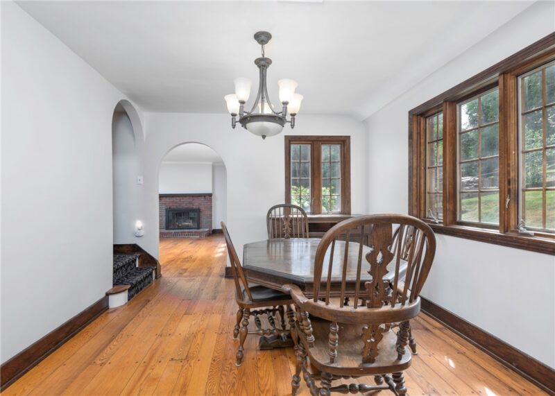 215 Brookside Blvd — photo 8