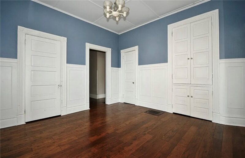 720 E Maiden St — photo 8