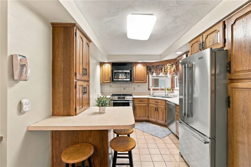 1521 Corporation St — photo 7