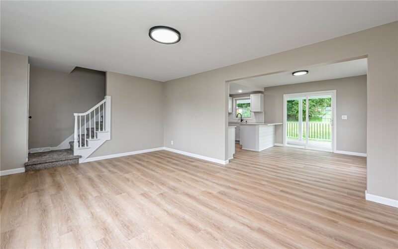 749 Pershing St — photo 5