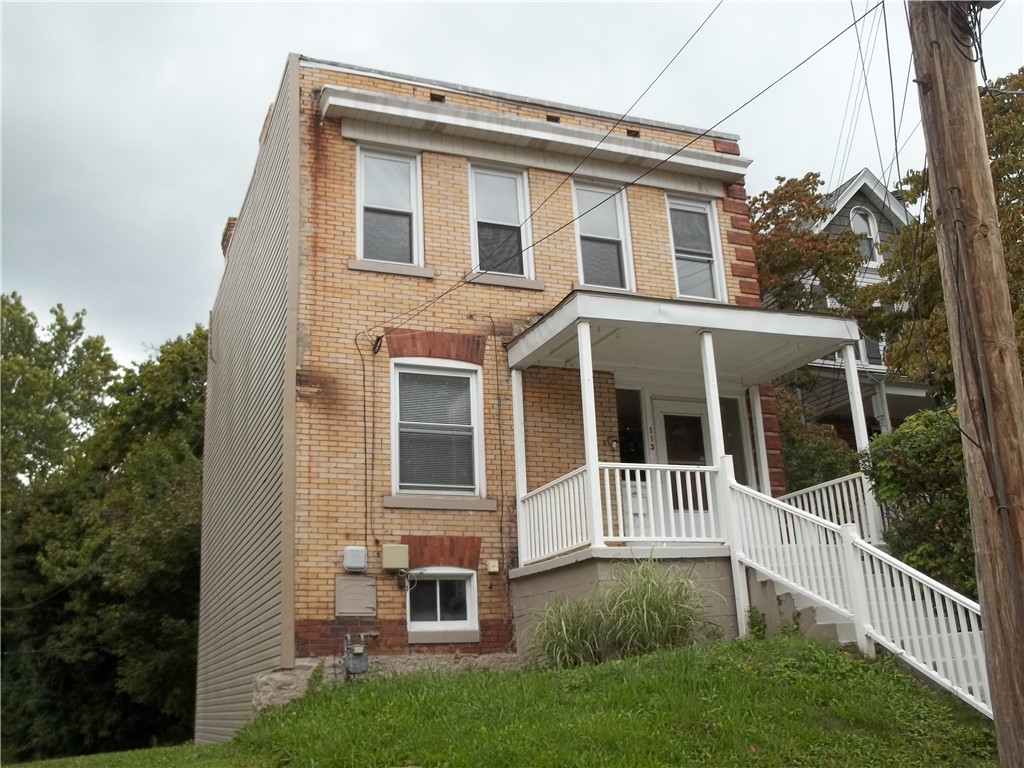 113 Woodlawn — photo 1
