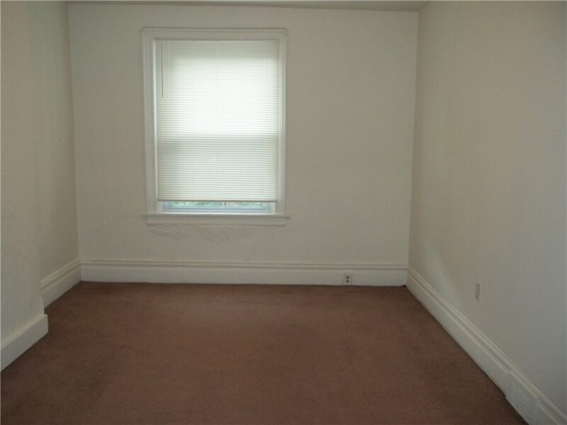 113 Woodlawn — photo 5