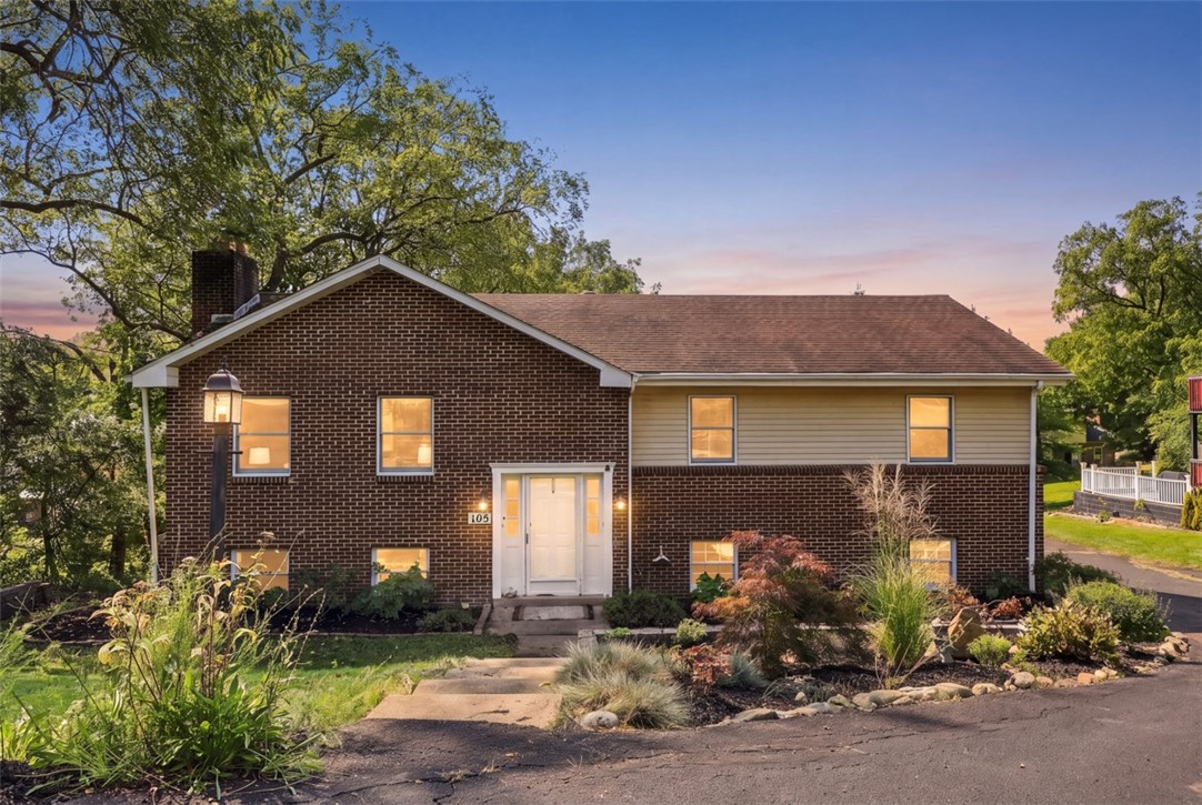 105 Locust Ln — photo 1