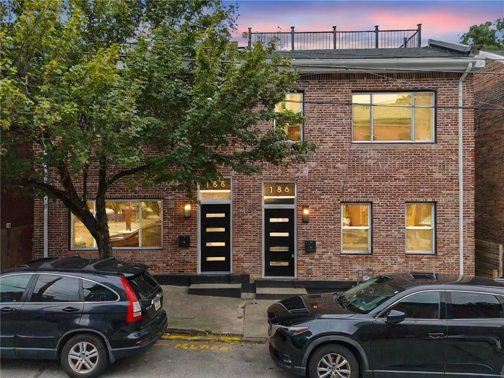 186 44th street — photo 1