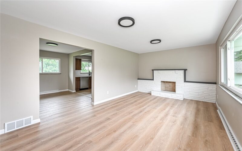 168 Clearview St — photo 3