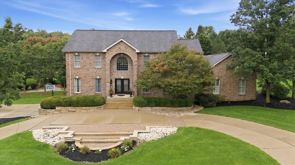 100 Iron Horse Dr — photo 1