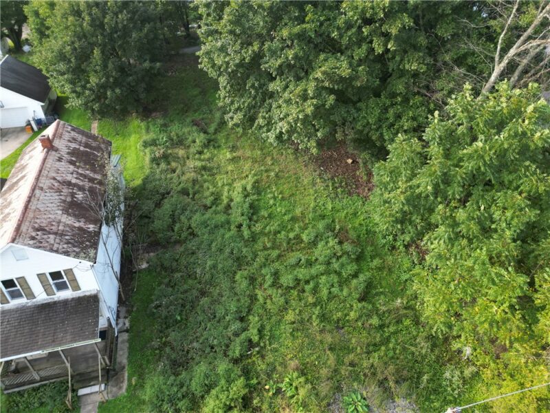221 Washington St — photo 3