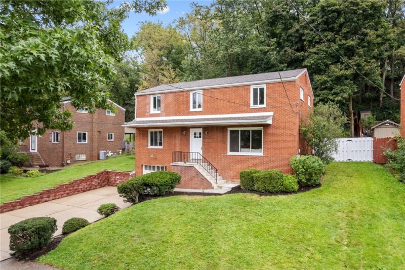 232 Sharon Dr