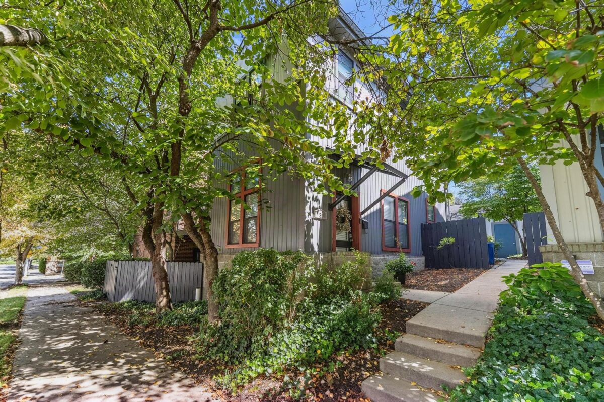 35 S 16th STREET — photo 1