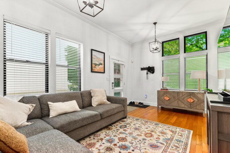 35 S 16th STREET — photo 8