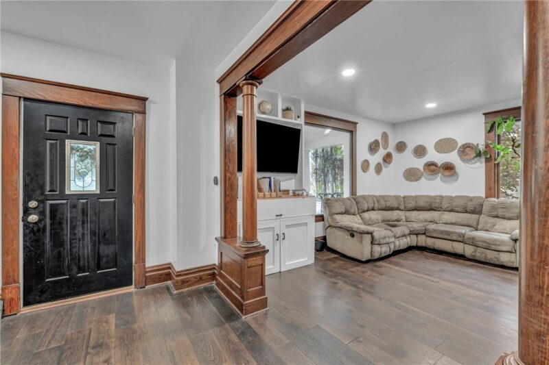 227 Van Buren St — photo 8