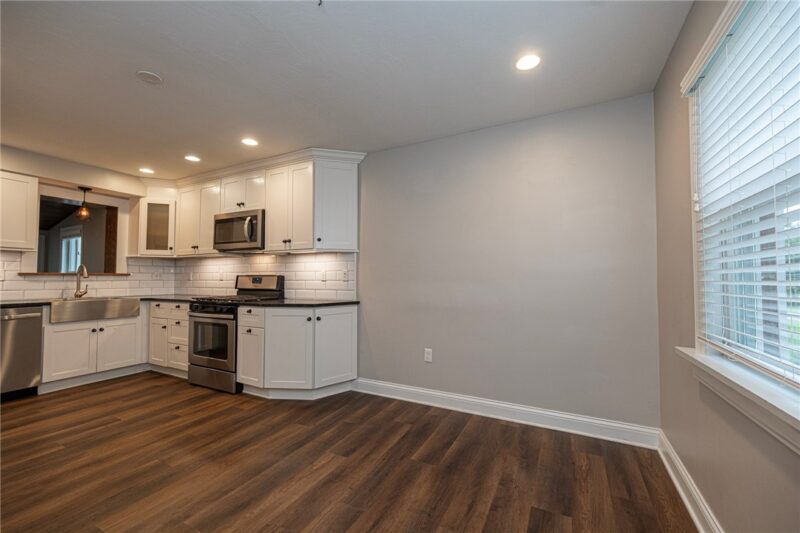 558 Glenrock Drive — photo 5