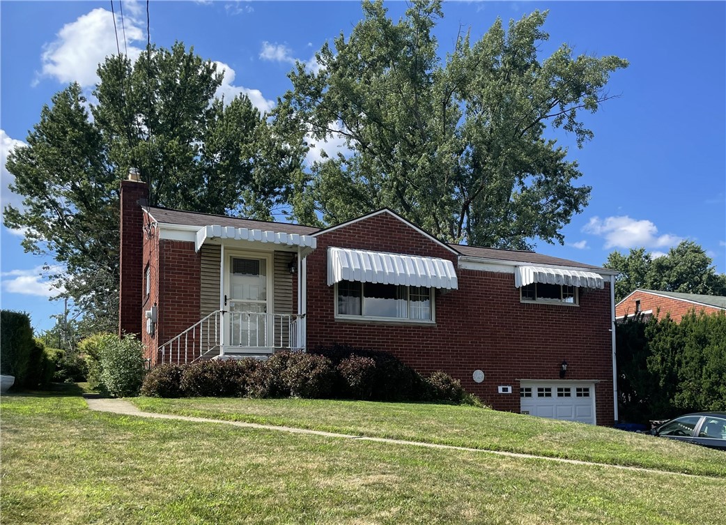 638 Elaine Drive — photo 1