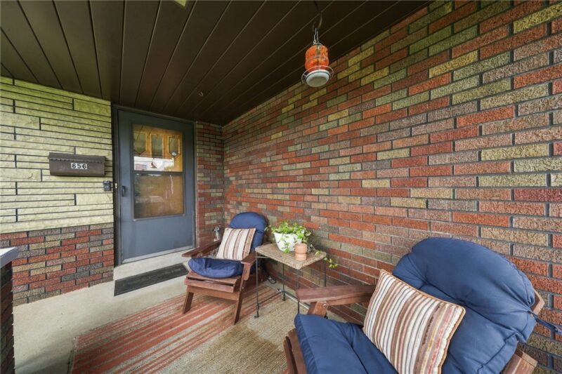 656 N Geary — photo 4