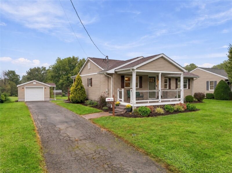 120 Maria Ln — photo 2
