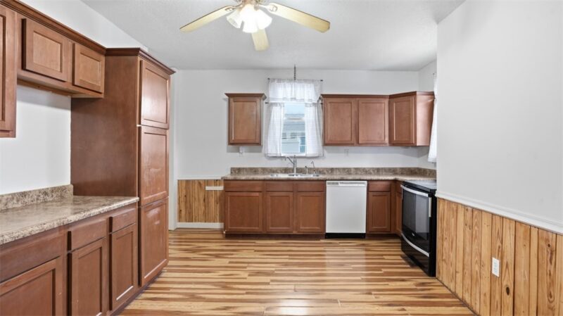 601 Mount Pleasant St — photo 4
