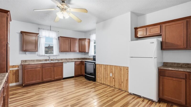 601 Mount Pleasant St — photo 5