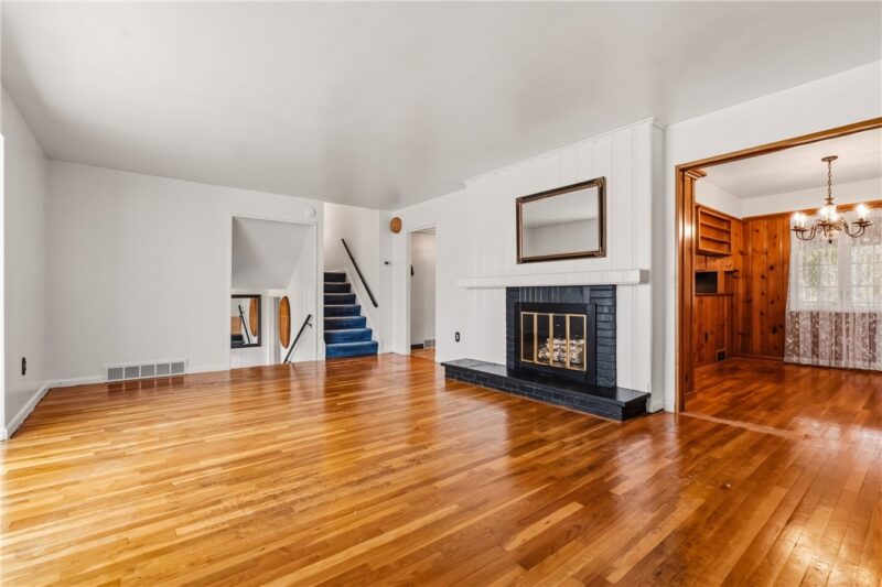 349 Grove Dr — photo 7