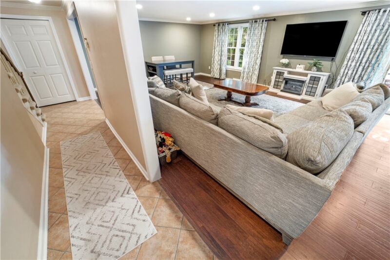 84 Mystic Hbr — photo 8