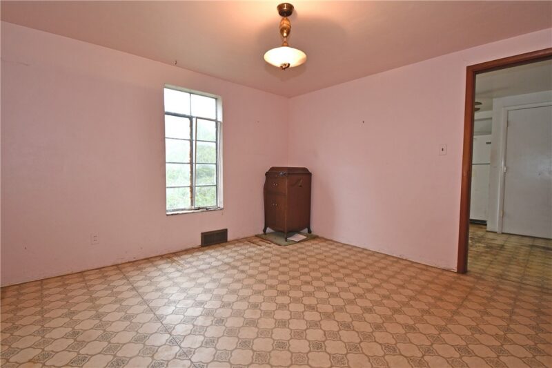 1414 Washington Rd — photo 6
