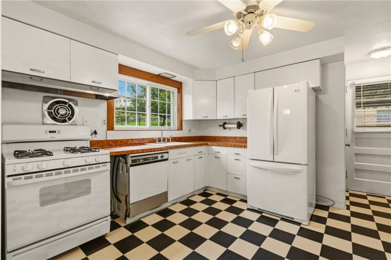 4358 E Brightview Ave — photo 6