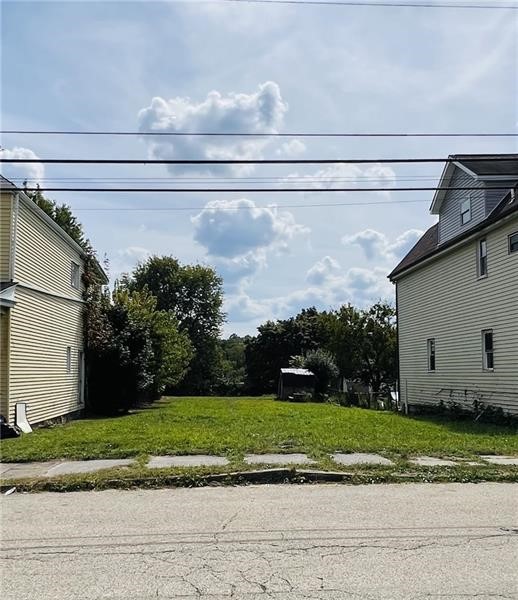 650 ADDISON STREET — photo 1