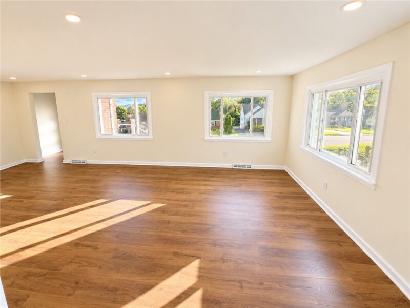 210 Sunny Drive — photo 7