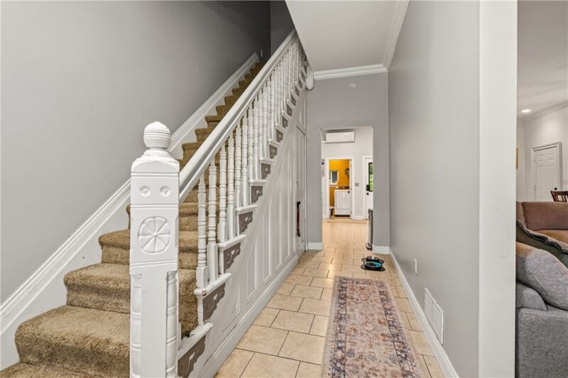 318 Academy St — photo 4