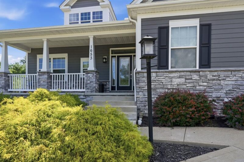 1653 Blackburn Heights Dr — photo 2