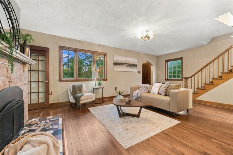 120 Crescent Dr — photo 4