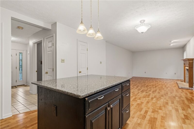 336 Indian Ridge Dr — photo 8
