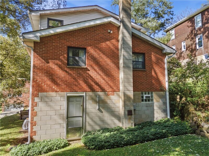 524 Decatur Ave — photo 4