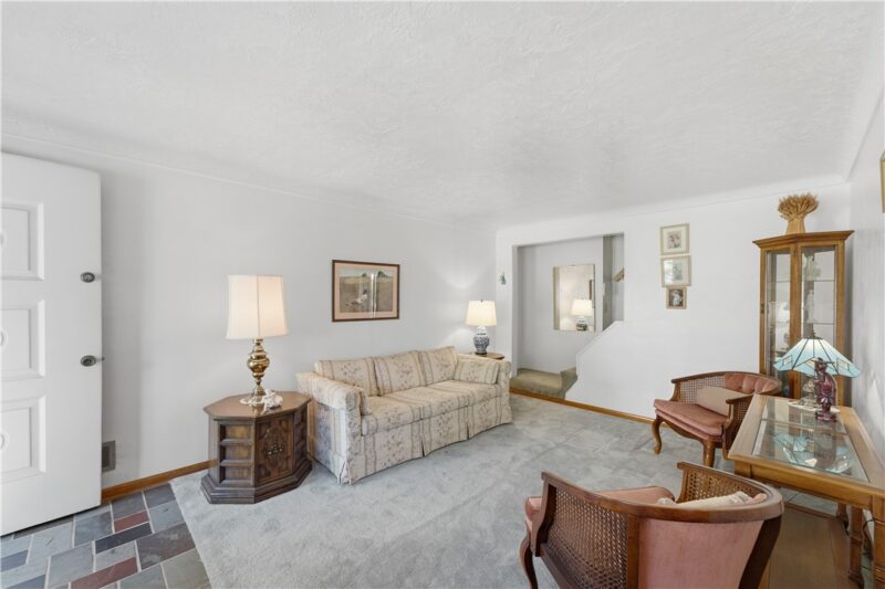 524 Decatur Ave — photo 8