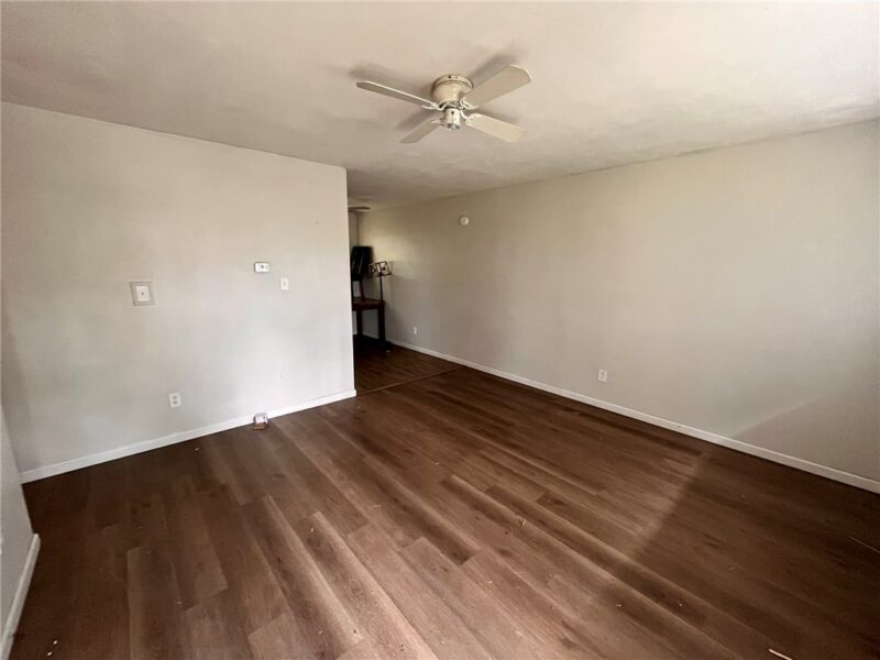 412 W Carter Dr — photo 6