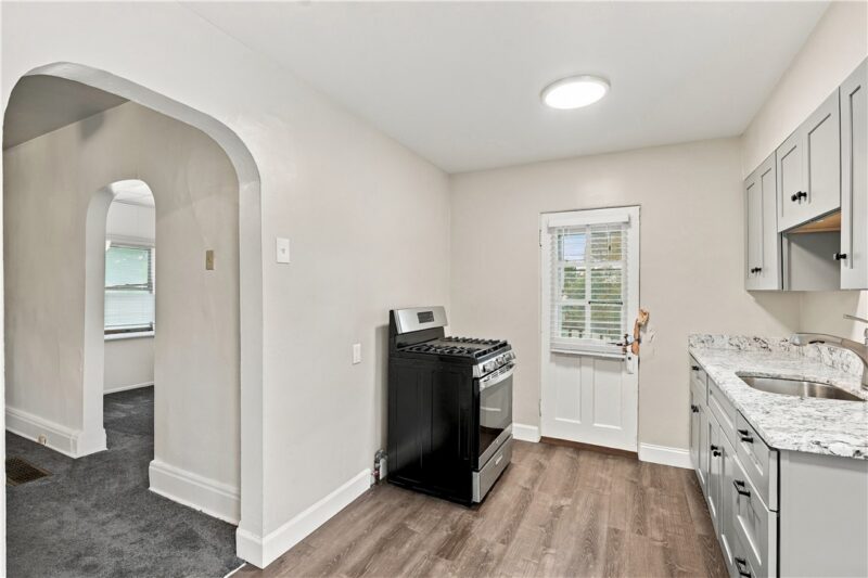 1500 Creedmoor Ave — photo 8