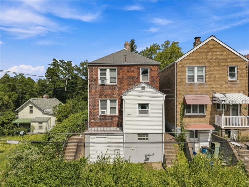 1312 Malden Street — photo 4
