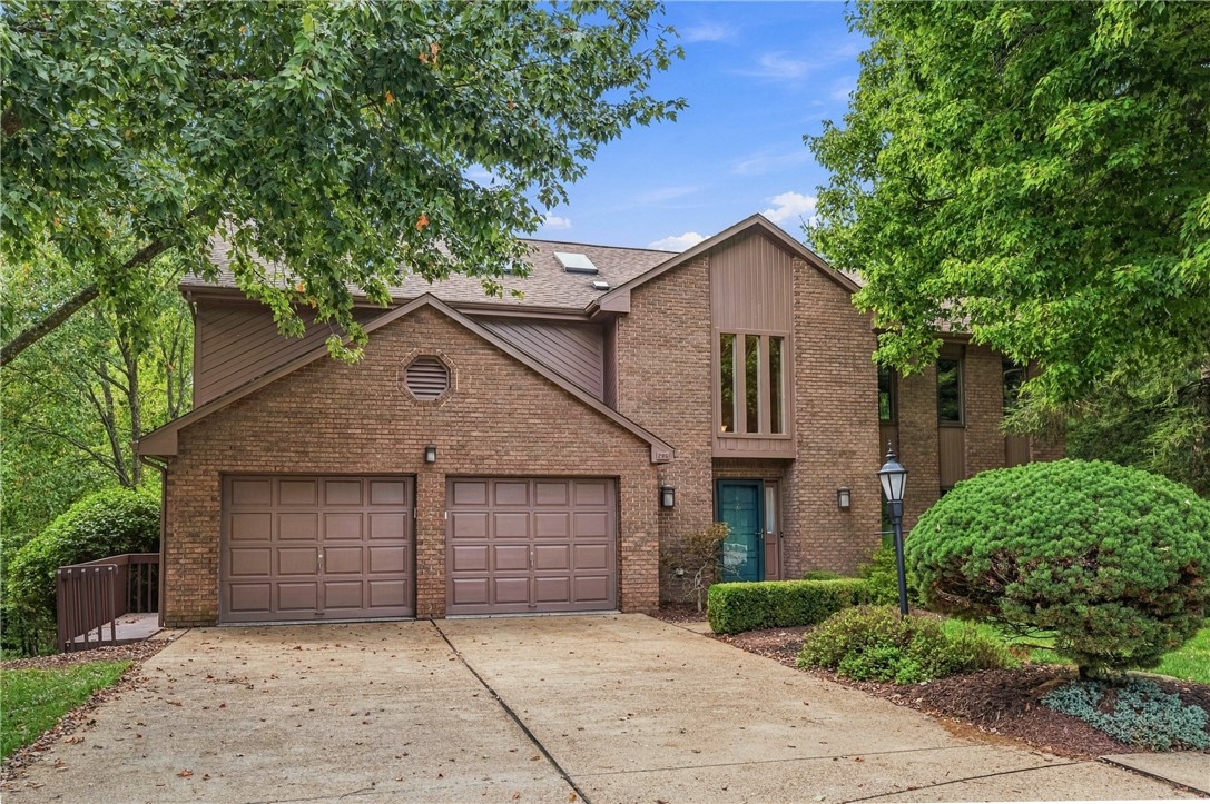 206 Essex Ct. — photo 1