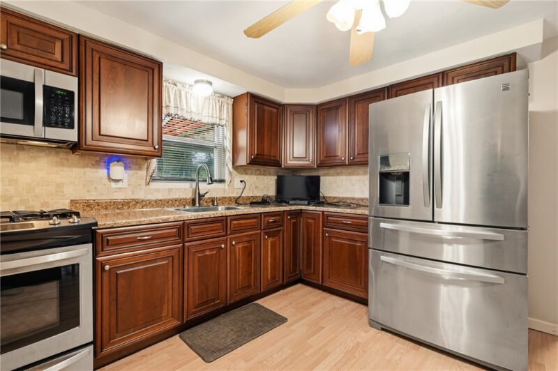 7 Cameron Dr — photo 8