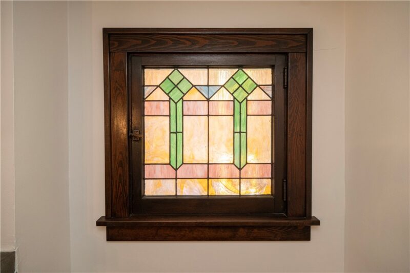 319 Stanford Ave — photo 4