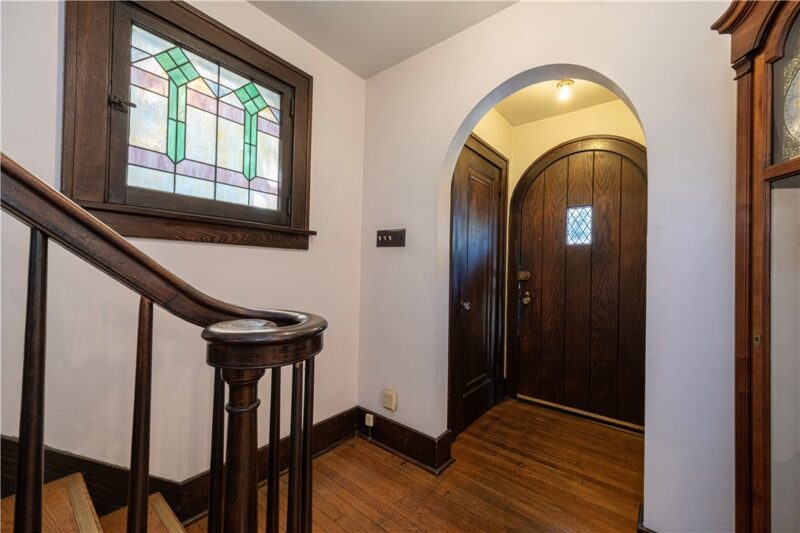 319 Stanford Ave — photo 6