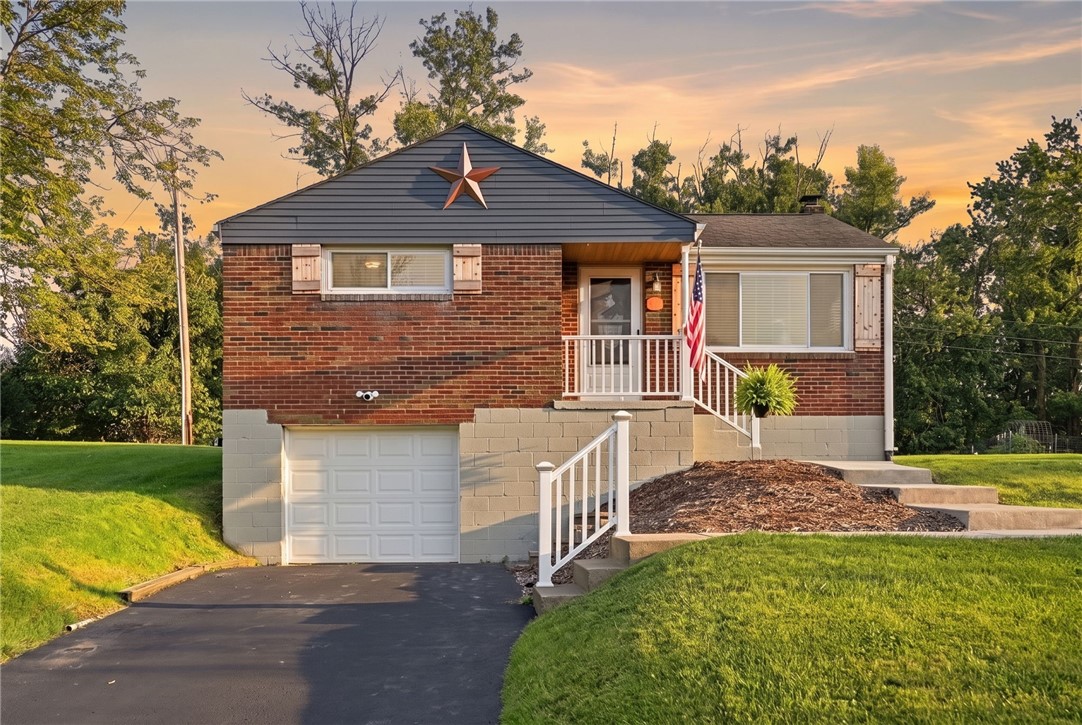 407 McDowell Lane — photo 1